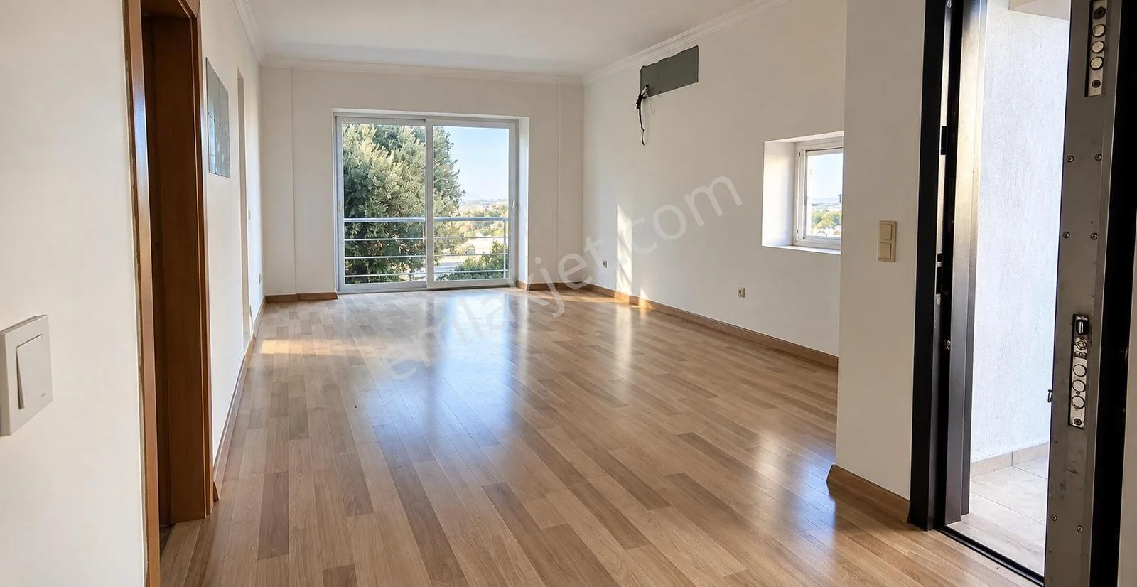 2+1 Upper Floor For Sale In Alt Konacik, photo 4
