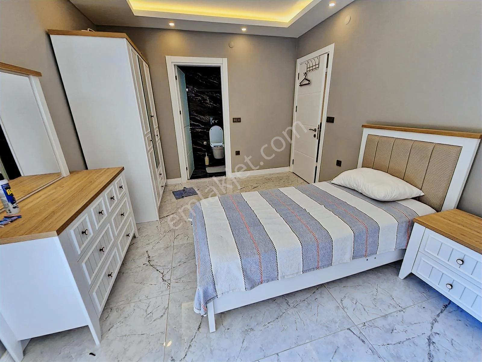 Direkt am Meer 2+1 Fırsat Bahce Etage in Bodrum Kadikale, photo 2