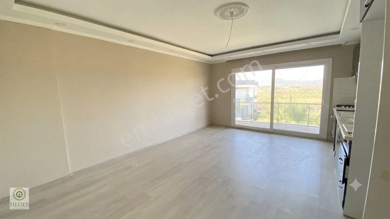 2+1 Flat for Sale in Bodrum Mumcular Center with En-suite Bathroom, Large Balcony and Nature View, photo 3