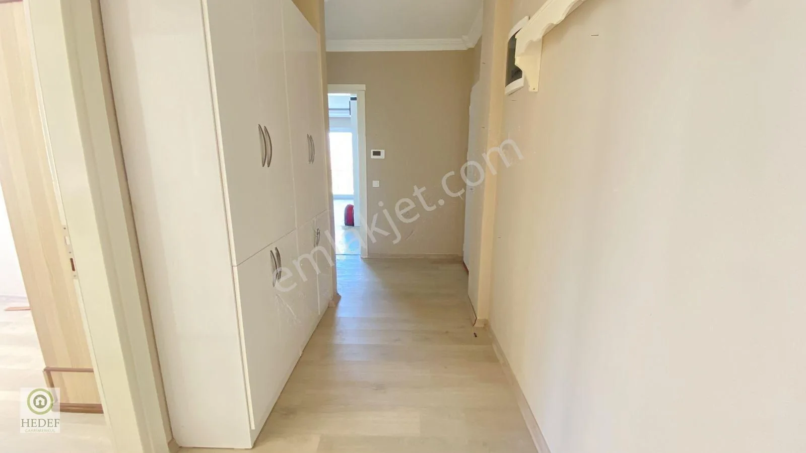 2+1 Flat for Sale in Bodrum Mumcular Center with En-suite Bathroom, Large Balcony and Nature View, photo 5