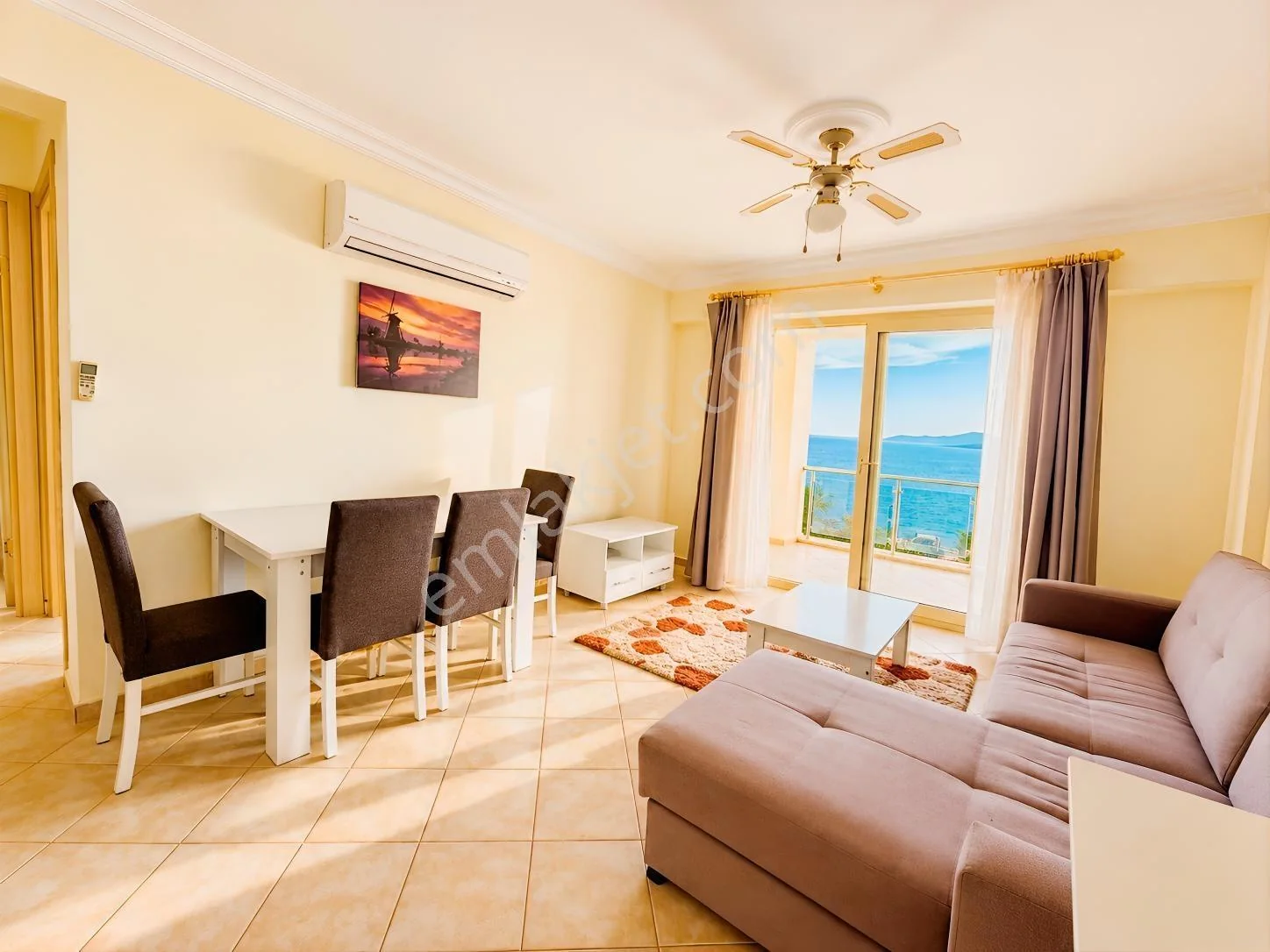 Furnished Flat Entry Flat with Full Sea View in a Seafront Site, photo 3