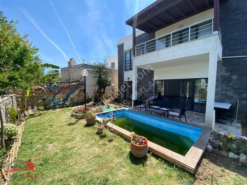 Price Dropped by Doğuş Real Estate 2+1 Flat with Garden 100 Meters to the Sea, photo 2