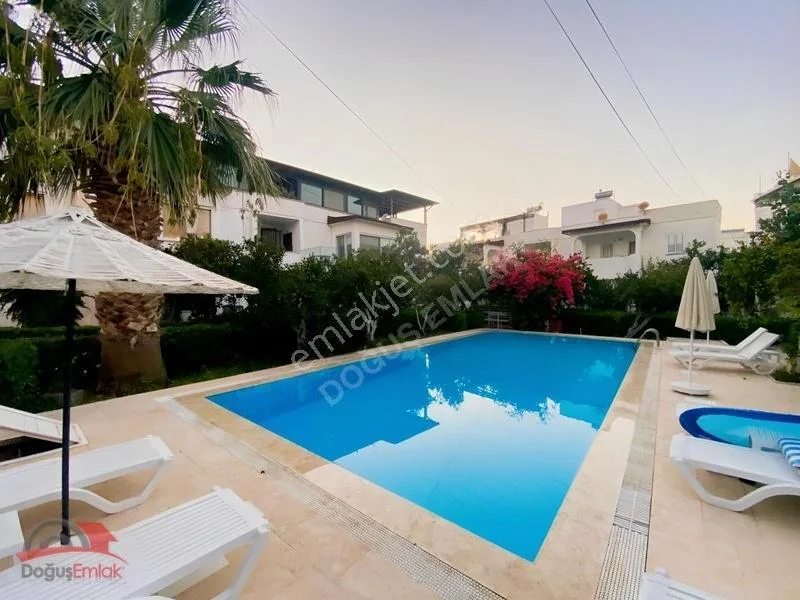 Opportunity from Doğuş Real Estate! Single Deed 2 Flats Site with Pool 2+1 and 1+1, photo 3