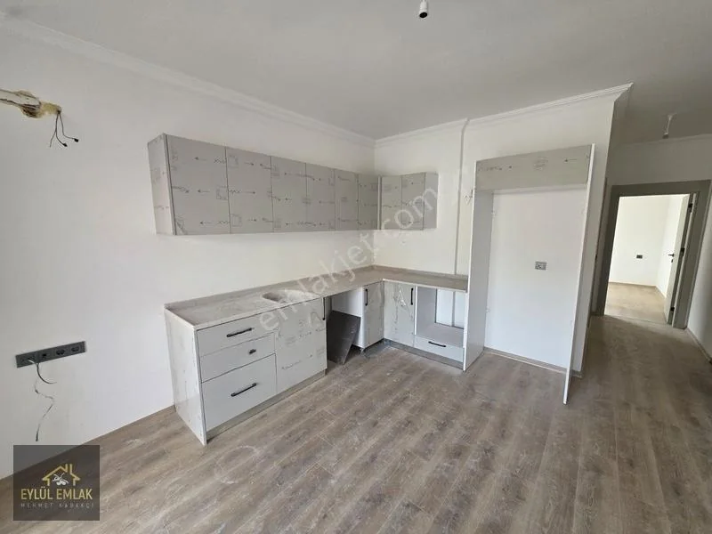 1+1 Middle Floor Flat for Sale in Mumcular, photo 2