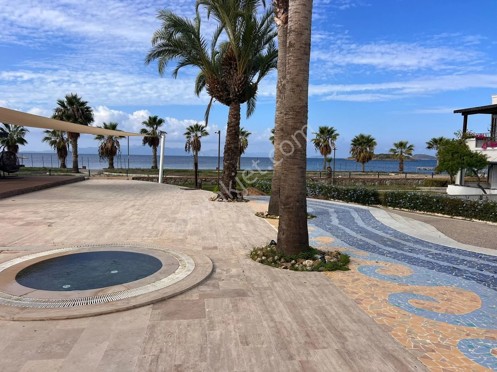 2+1 Wohnung in Turgutreis, direkt am Meer, Privatstrand, soziale Einrichtungen, photo 2