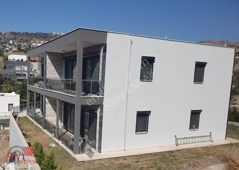 2+1 Upper Apartment with Sea View and Pool in Gümüşlük from Doğuş Emlak, photo 4