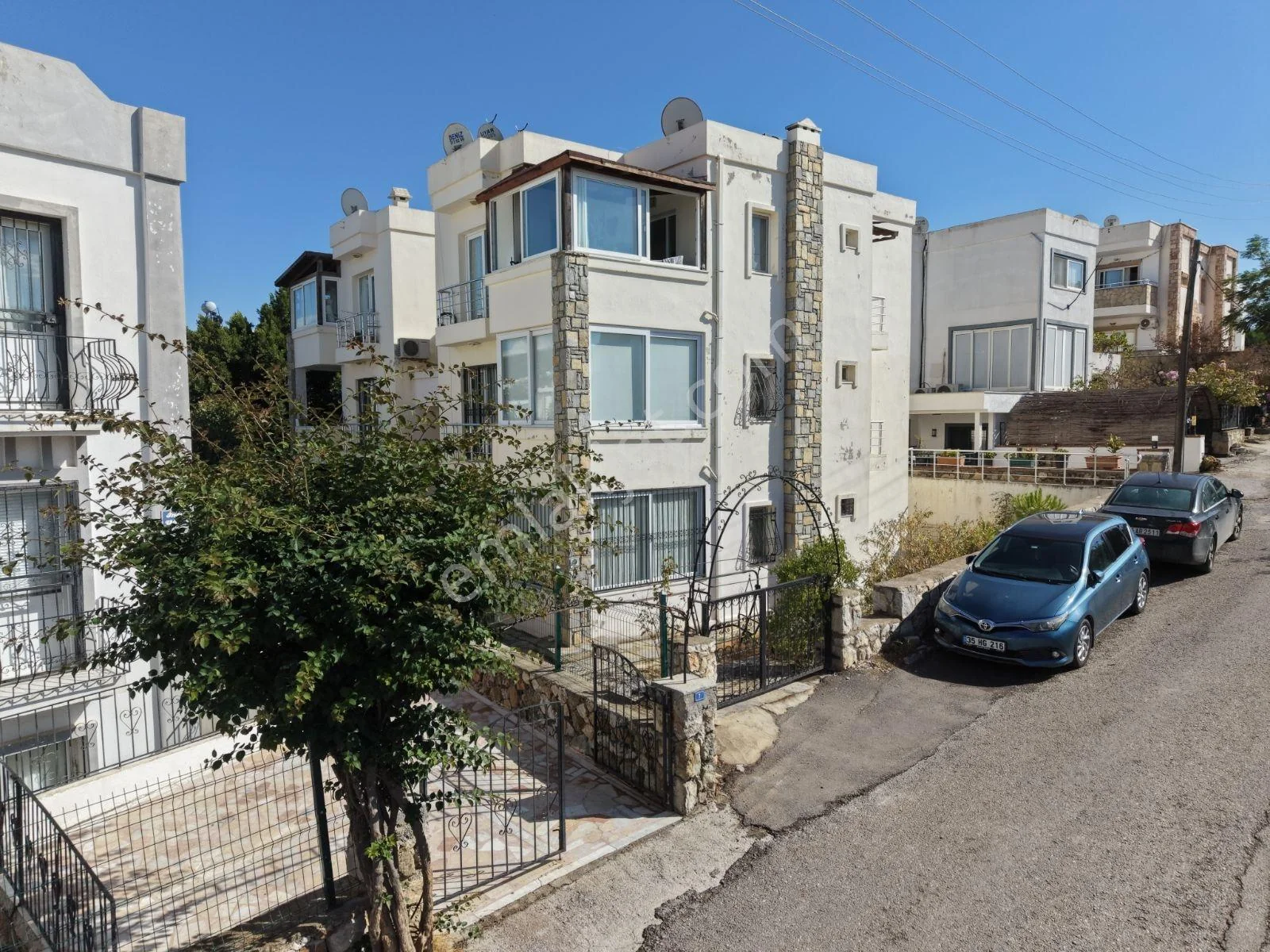 2+1 Garden Floor Flat for Sale in Bitez, photo 1