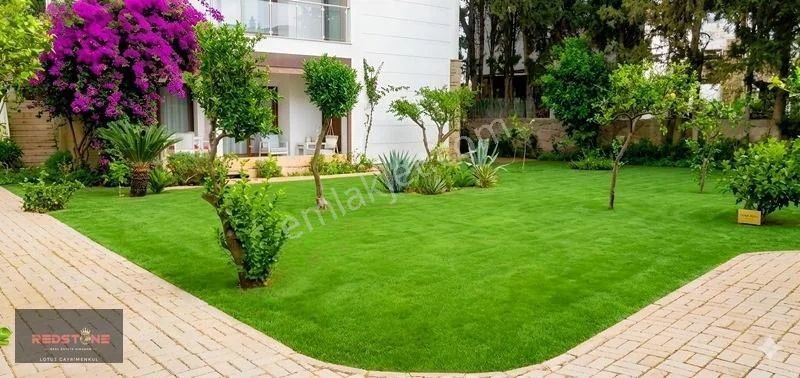 Ortakent 3+1 Large Garden in a Boutique Site 200 Meters to the Sea, photo 2