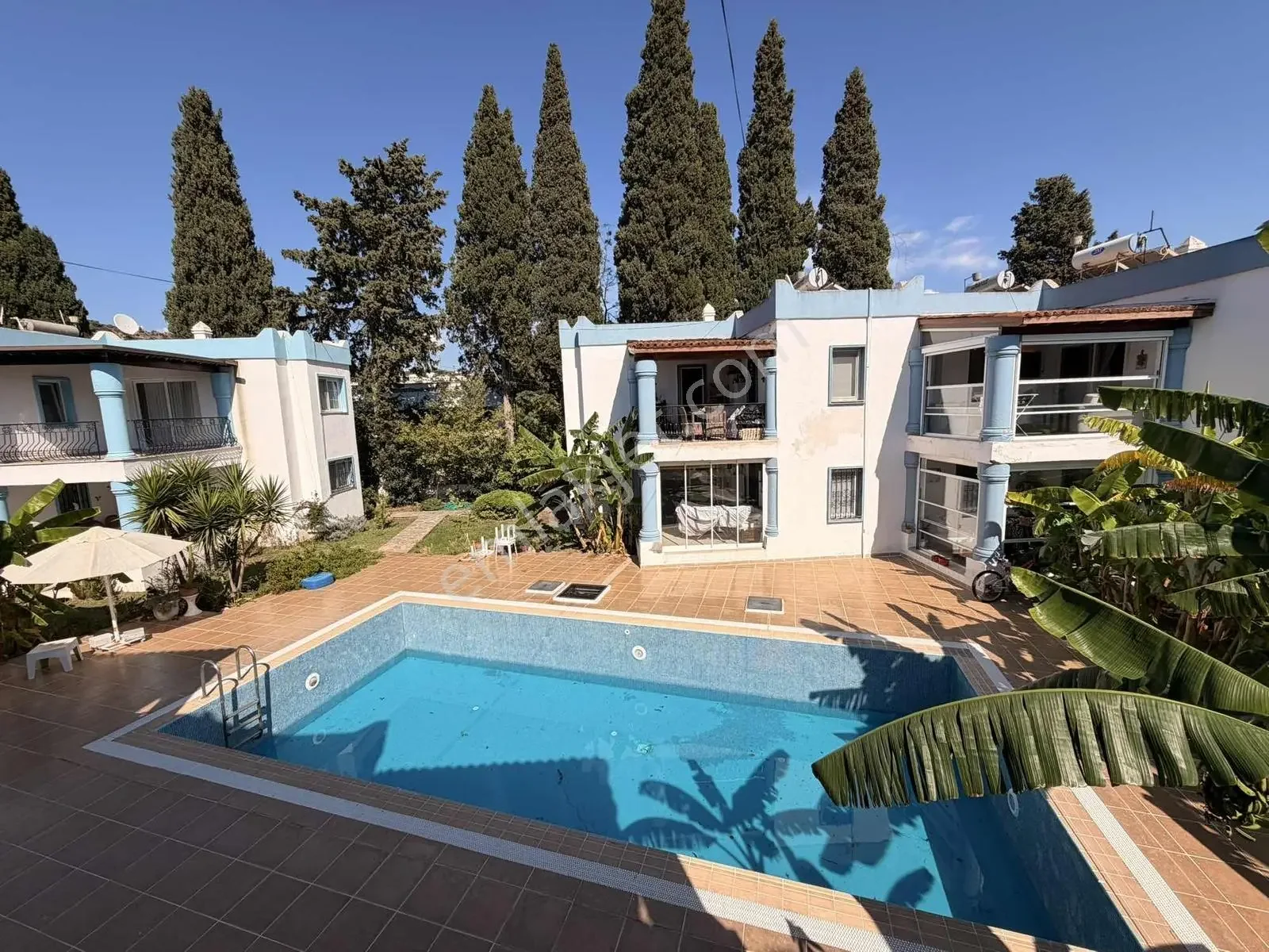 Bodrum Türkbükü 1+1 Apartment in a Complex with Pool 200 M to the Beach, photo 1