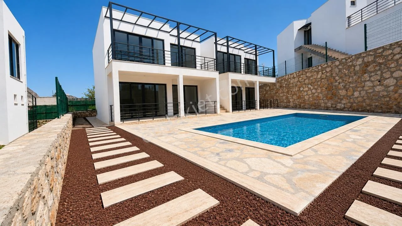Neue 2+1 und 3+1 Wohnungen auf einem Grundstück mit Pool zum Verkauf in Bodrum Ortakent, photo 4