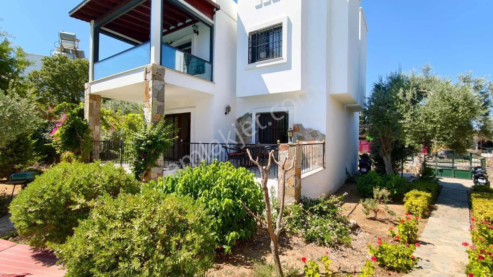 Well-maintained 2+1 Garden Floor Flat in Yalıkavak Gokcebel, photo 1