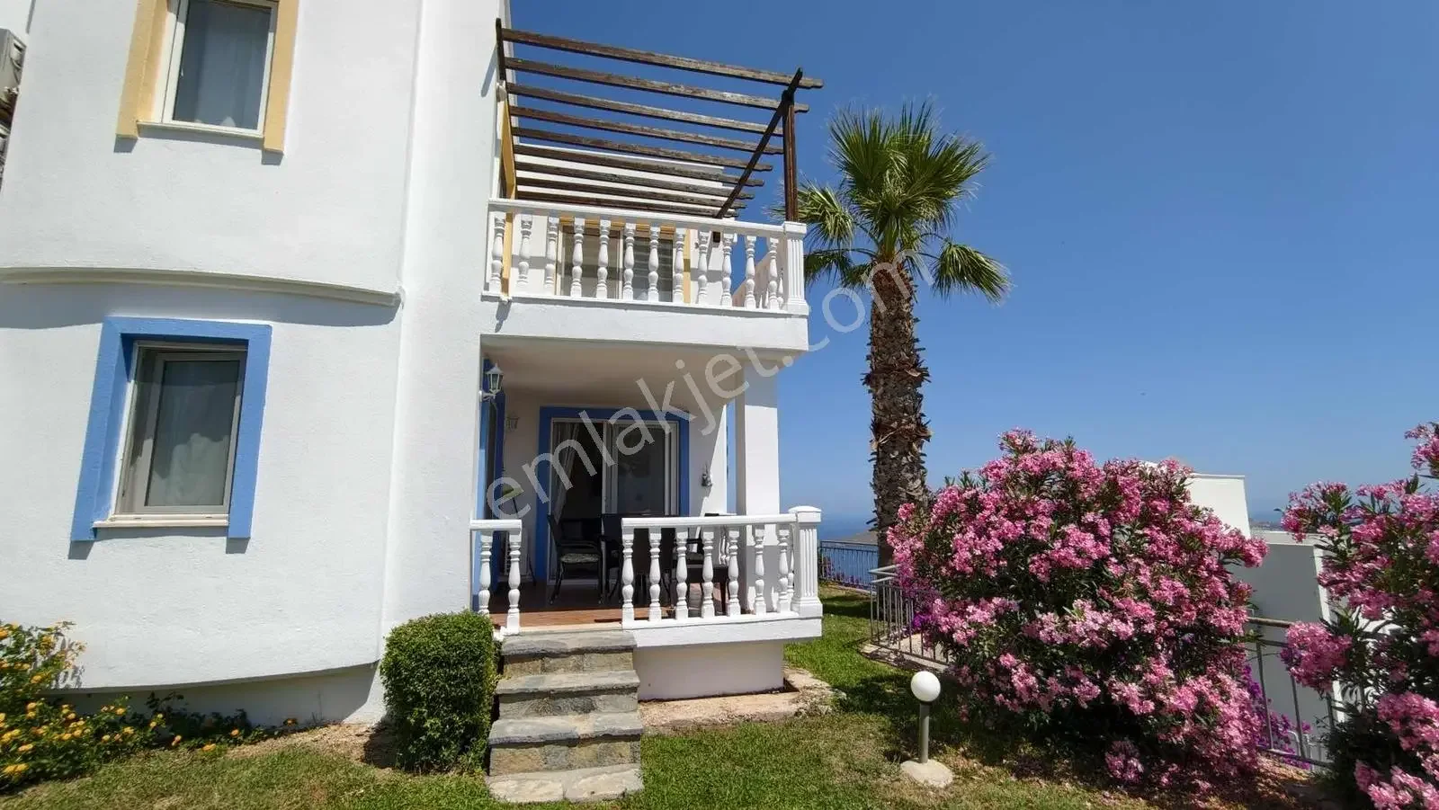 Garden Floor Flat with Sea View and Pool Facade in Yalıkavak, photo 2