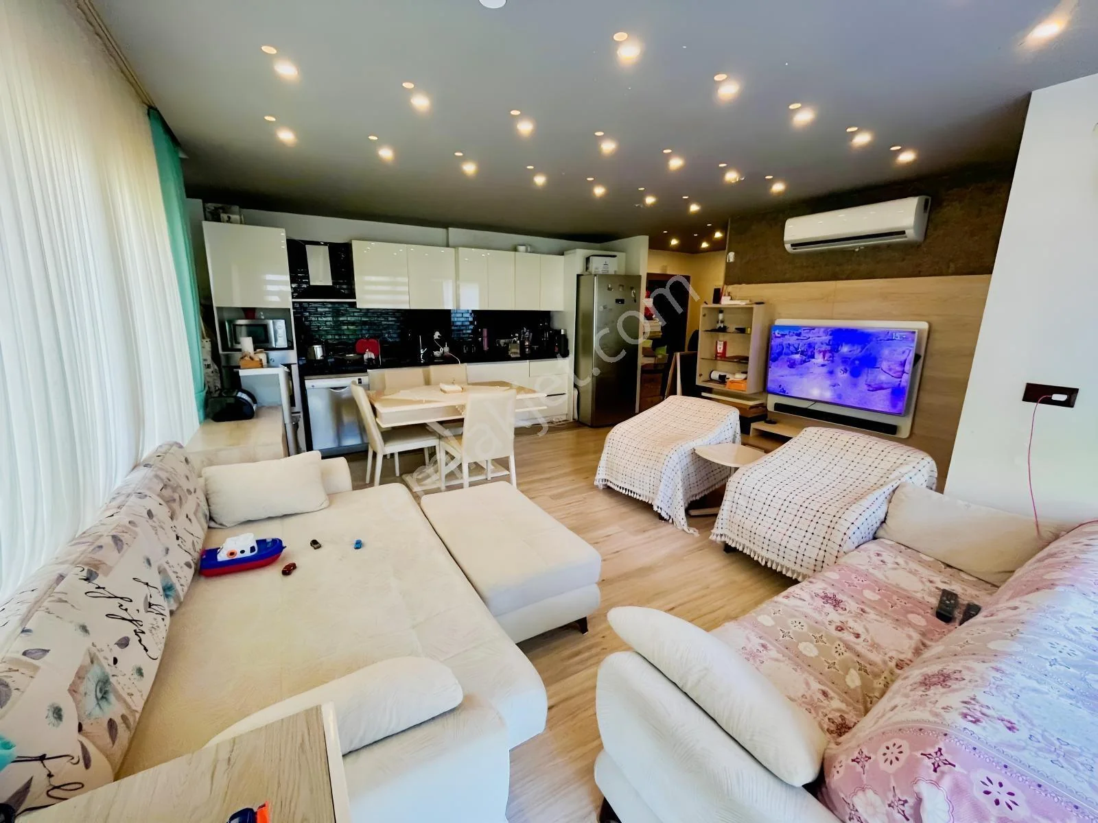 Zentral gelegene 2+1 Wohnung zum Verkauf in Bodrum Mumcular, photo 2