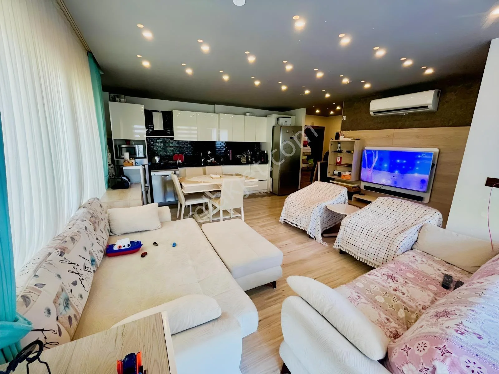 Zentral gelegene 2+1 Wohnung zum Verkauf in Bodrum Mumcular, photo 1