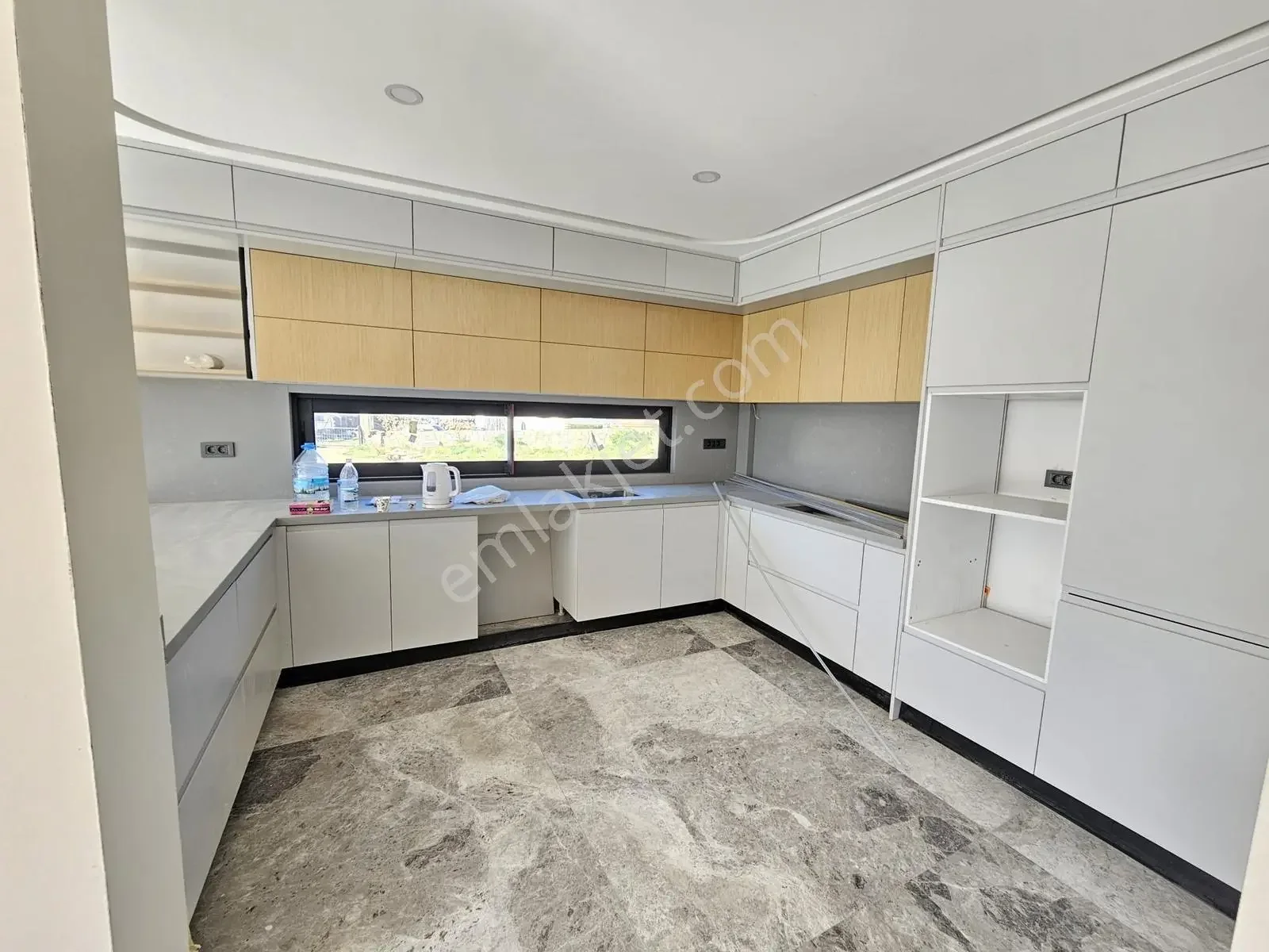 Konacık'ta Ana Yola Yakın 450 M2 İster Ofis İster Havuzlu Villa!, photo 3