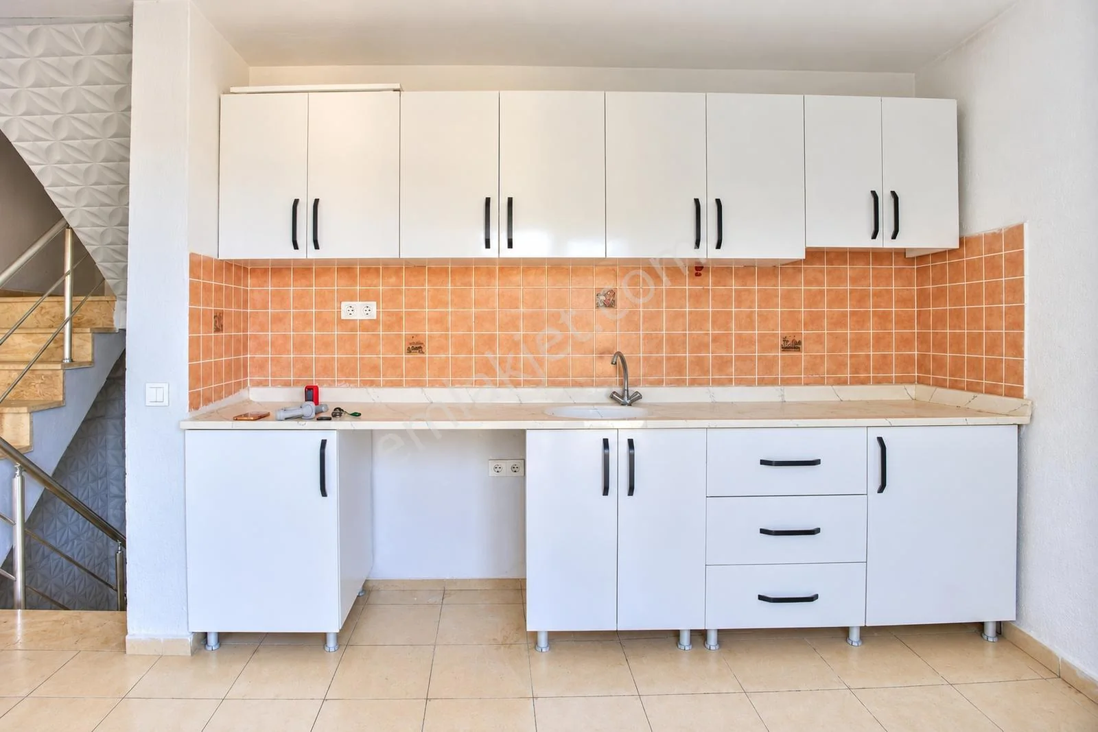 Triplex For Sale Between ️s-a-k-a-l-l-ı-dan Turgutreis Yakaara, photo 5