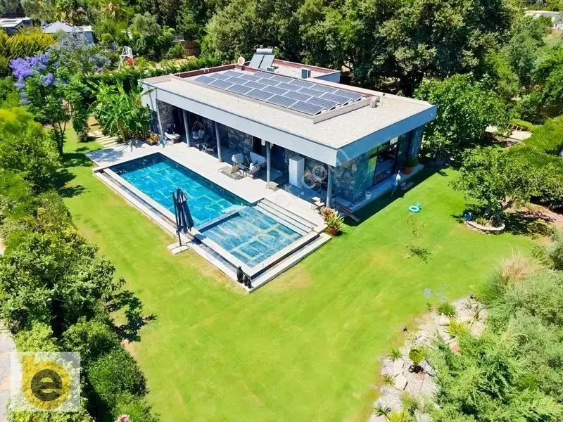 Single Storey Detached 3+1 Villa on a 2,000 M2 Plot in Bitez, photo 1