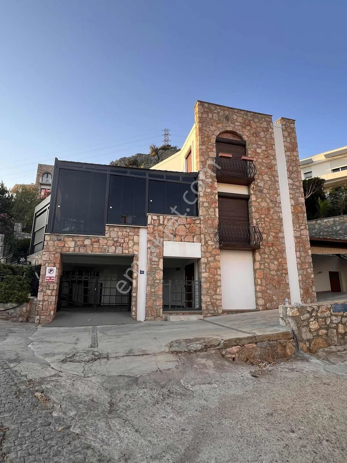 Bodrum Center 6+2 Villa with Full Sea View from Every Floor, photo 2