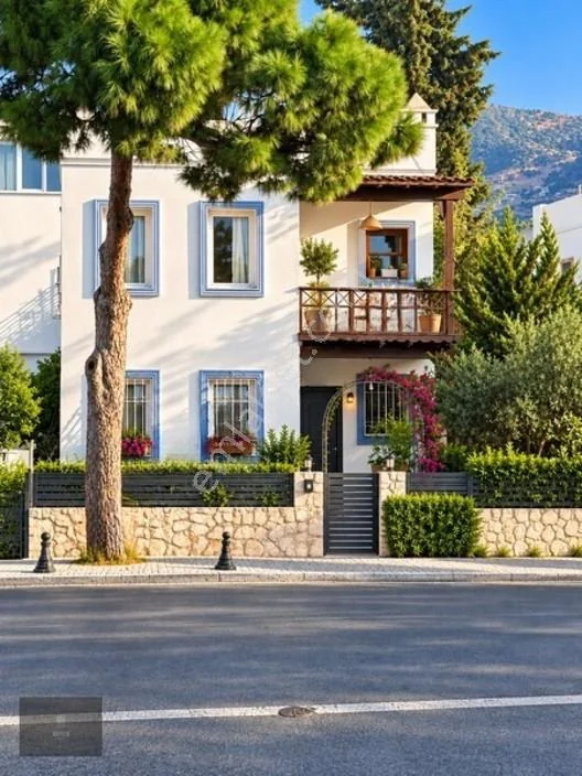 Detached House 50m from the Beach in Yalıkavak Center, photo 1