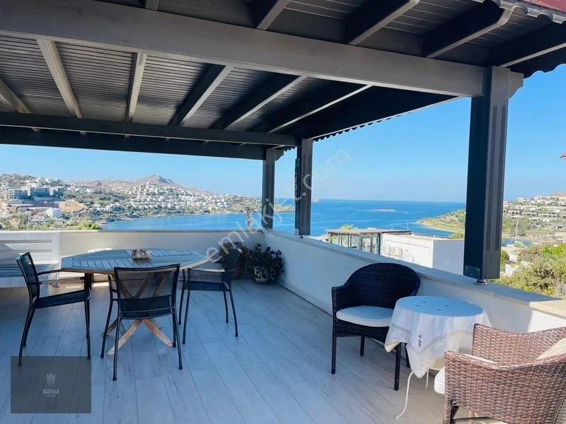 Villa for Sale with Sea View in Yalıkavak Tilkicik Bay, photo 3