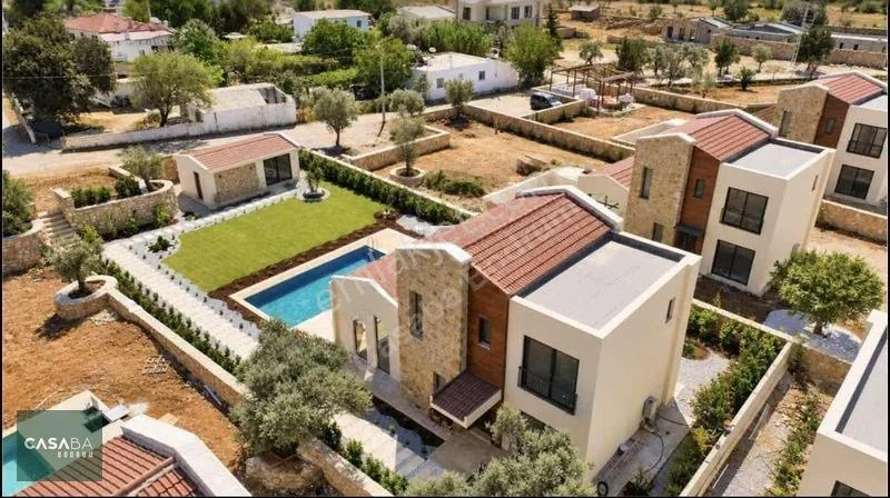 1 Donum Land Share Ready for 5+1 Settlement Fully Detached with Pool, photo 5