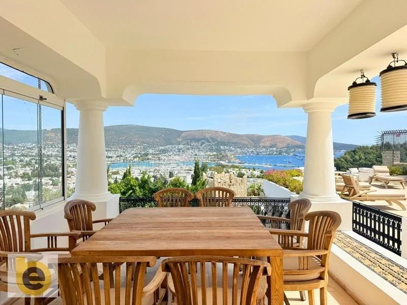 Modern Villa for Sale in Bardakçı with Castle and New Harbor Views, photo 5