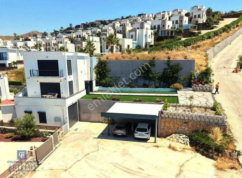 Extra Isolated Detached Villa for Sale in Bodrum Koyunbaba, photo 3