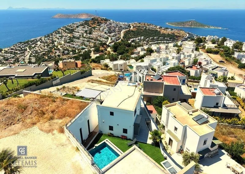 Extra Isolated Detached Villa for Sale in Bodrum Koyunbaba, photo 1
