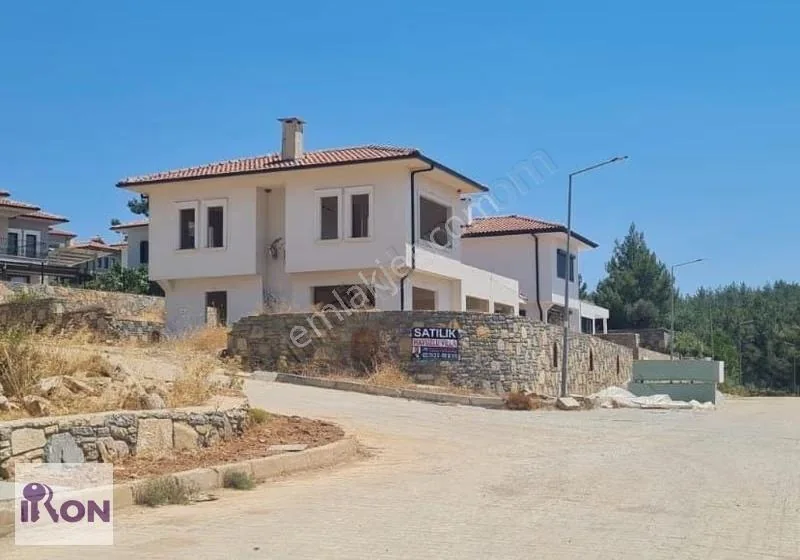 Freistehende Villa mit Pool zum Verkauf in Ciftlik Green Belde Site, photo 4