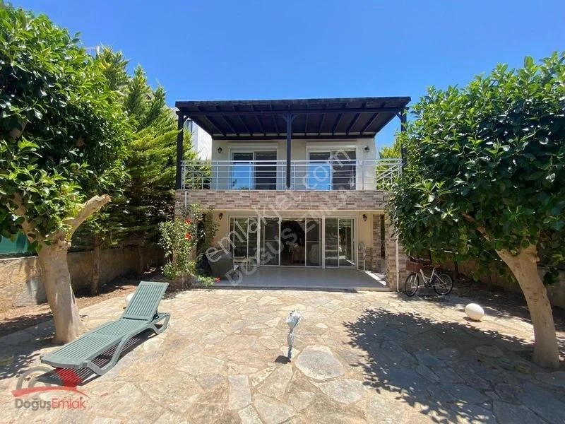 Fully Detached 150 M2 Duplex 3+1 Villa with Garden from Doğuş Emlak, photo 1