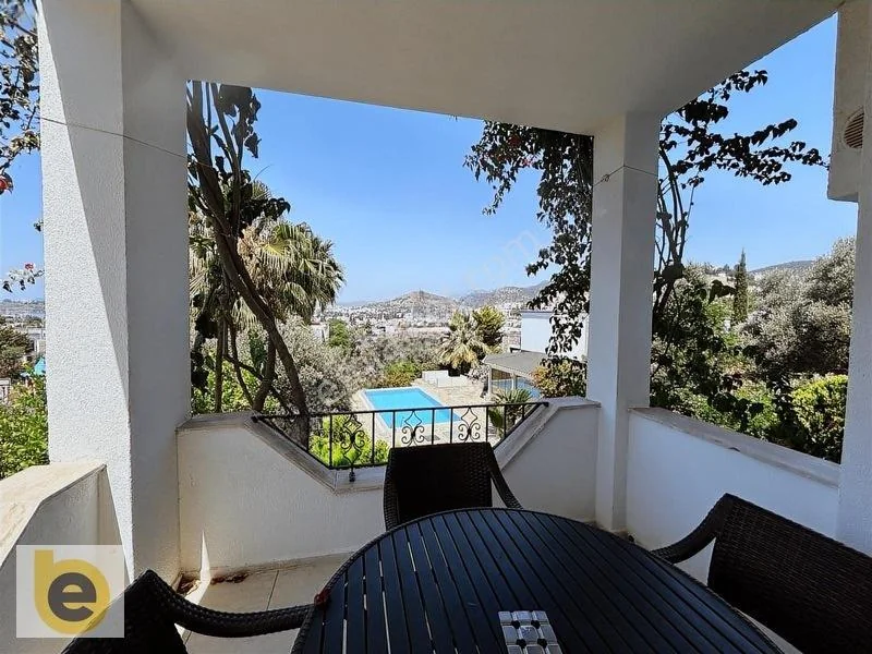 3-Flat Building with Pool for Sale in Umurca, Close to the Beach and Market, photo 5