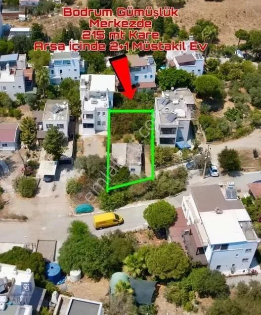 2+1 Flat with Detached Garden in Bodrum Gumusluk Center, photo 1