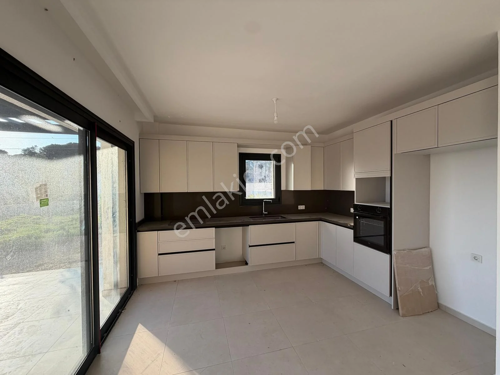 Komplett freistehende 3+1 Villa mit privatem Pool zum Verkauf in Bodrum Gümüşlük, photo 5