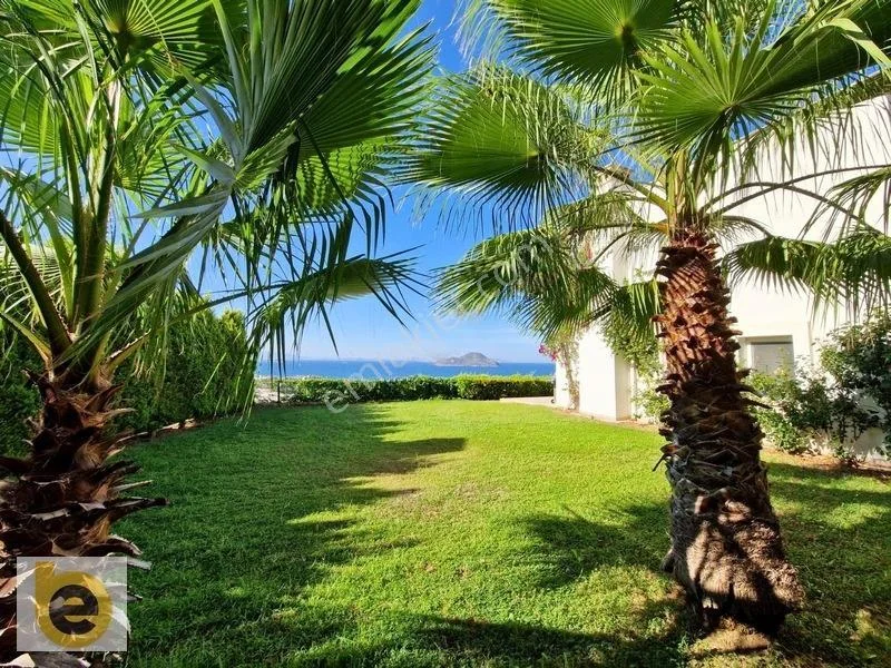 4+1 Villa with Panoramic Sea View and Garden in Kadıkalesin, photo 4