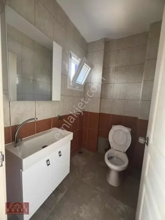 Doppel-Duplex-3+1-Villa mit Garten zum Verkauf im Zentrum von Gumusluk, photo 4