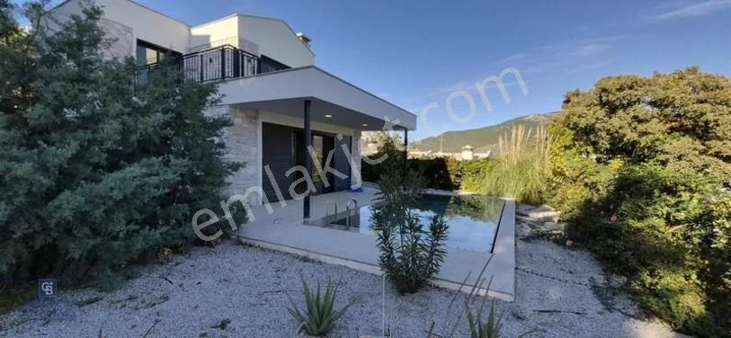 Bodrum Ortakent'te Satılık Tam Müstakil Havuzlu Villa, photo 3