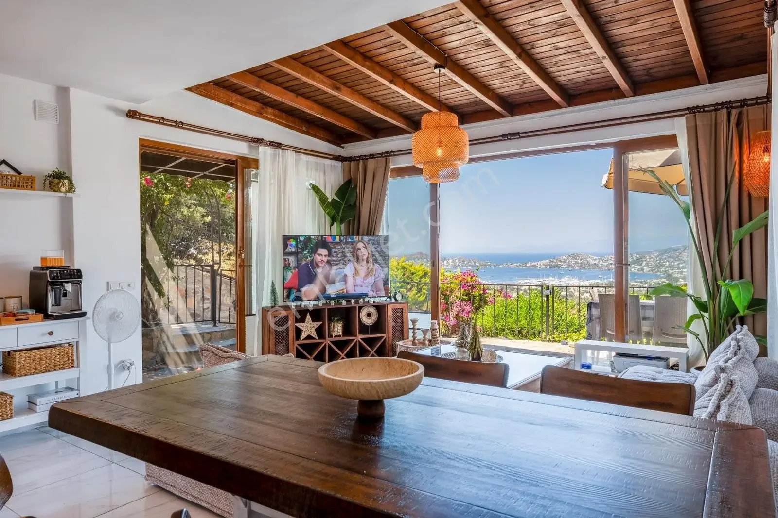 Bodrum Yalıkavak Gartengeschosswohnung mit Meerblick, photo 1