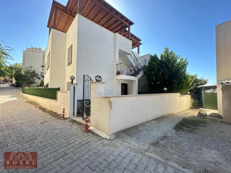 2+1 Flat with Partial Sea View for Sale in Bodrum Yalıkavak, photo 1