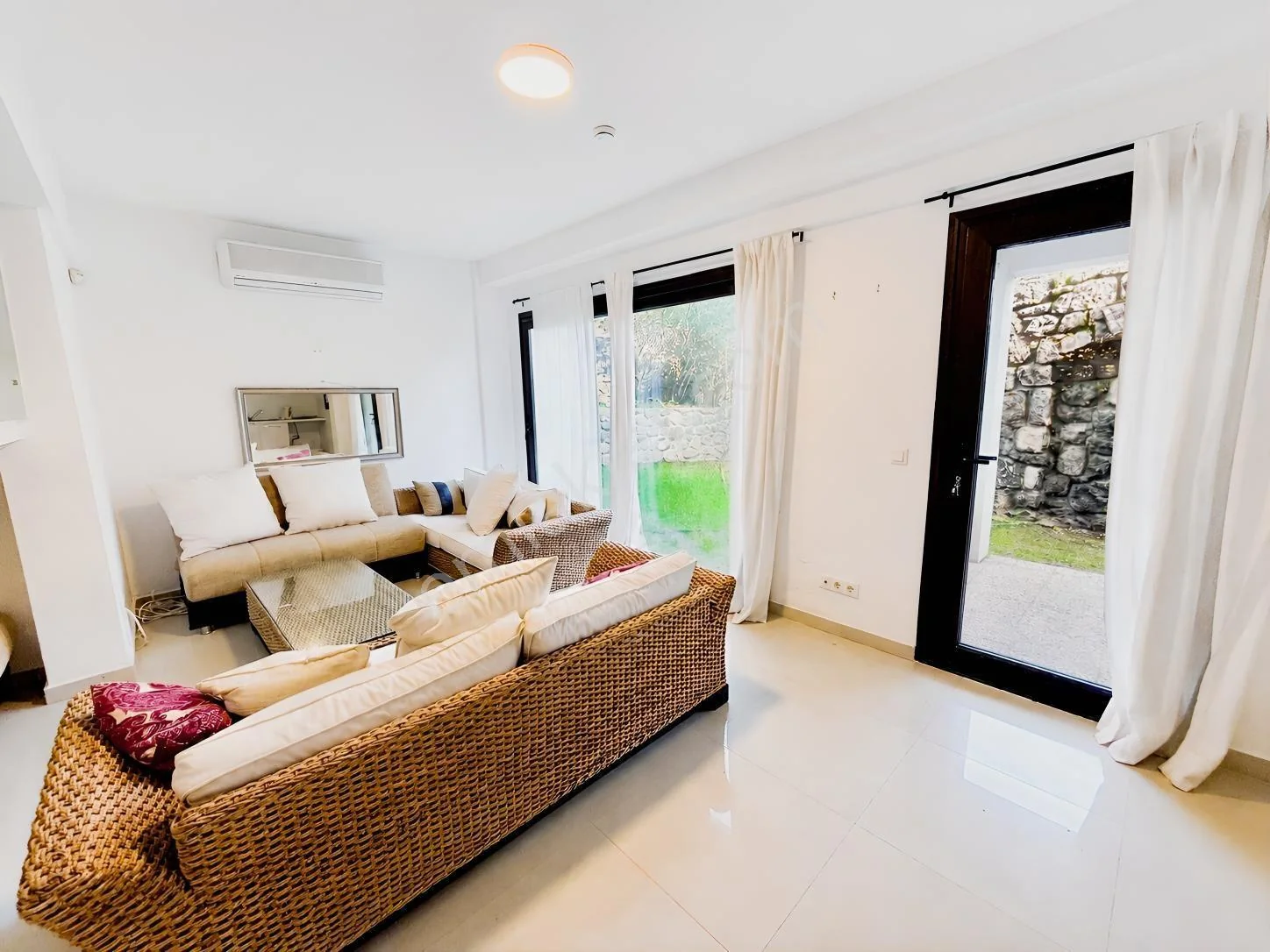 Detached Villa with Garden for Sale in Bodrum Düzayak House Close to the Sea, photo 5