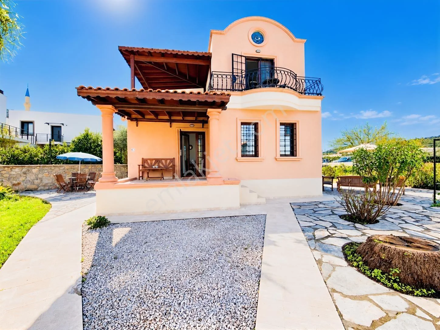 Gündoğan Satılık Villa Müstakil Bahçeli Denize 150 Metre Düzyer, photo 1