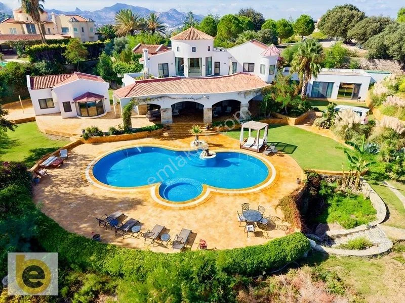 Mansion with Sea View for Sale on a 5.267 M2 Plot in Yalıkavak, photo 2