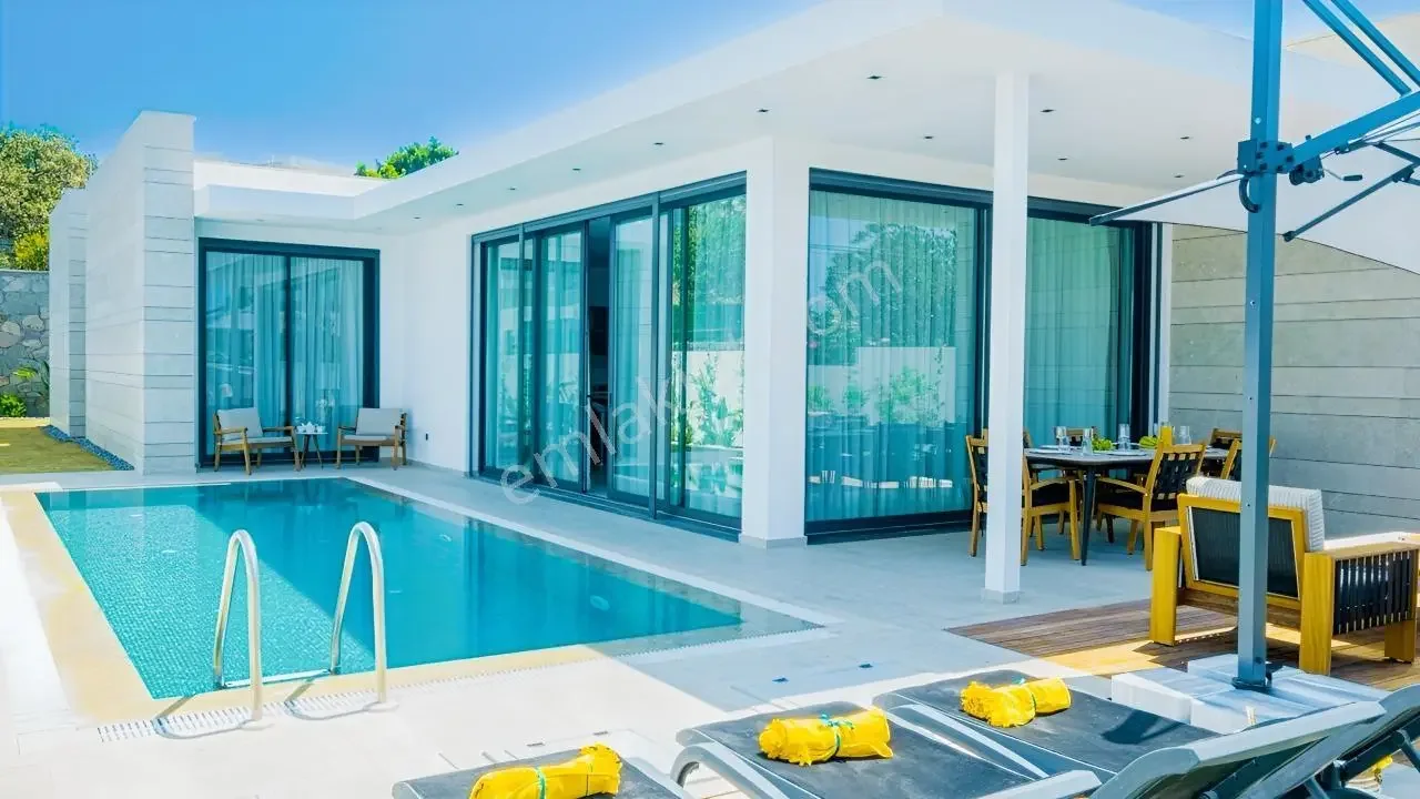Yalıkavak'ta 550 M2 Arsa İçerisinde 3+1 Tek Katlı Lüx Villa !, photo 2