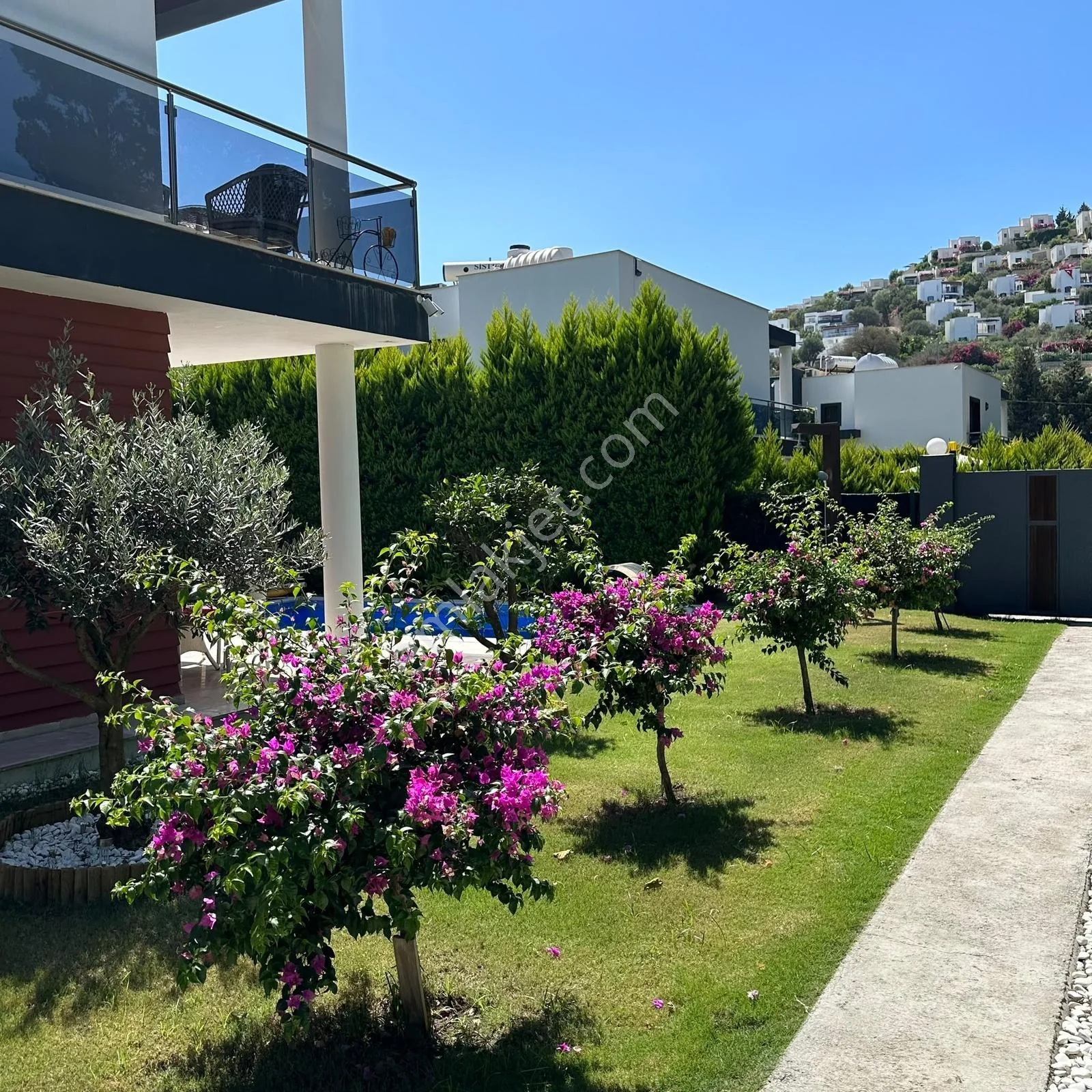Detached Pool Villa with Large Garden 150mt from the Sea in Yalıkavak, photo 4