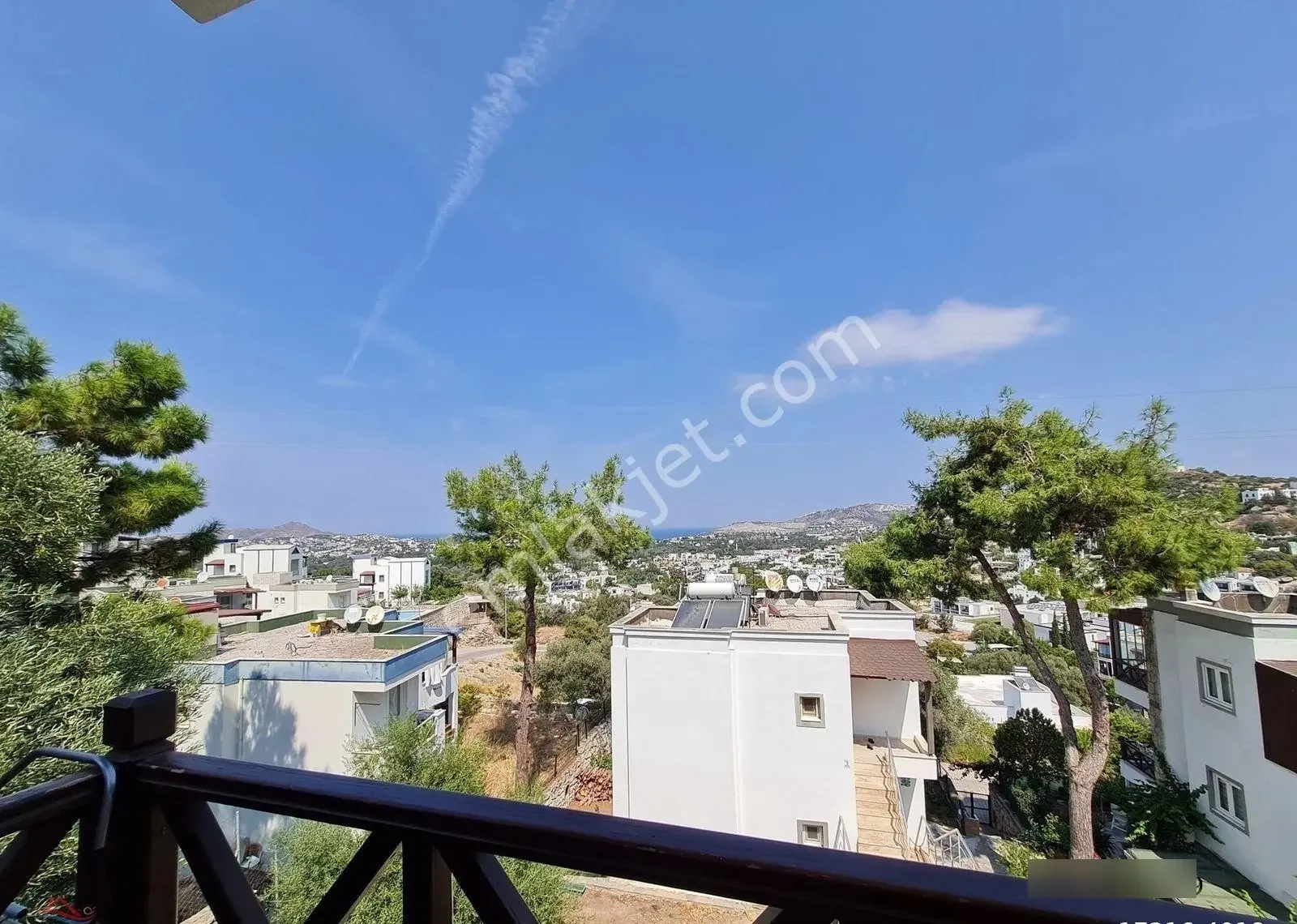 Flat with Garden and Sea View for Sale in Yalıkavak, photo 1