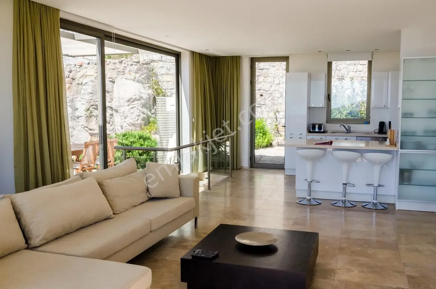 Villa with Private Pool in a Site in Yalıkavak, photo 3
