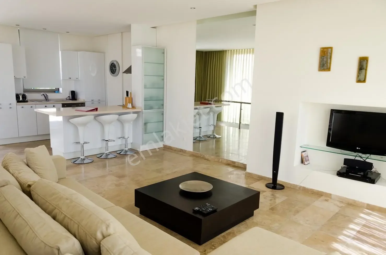 Villa with Private Pool in a Site in Yalıkavak, photo 4
