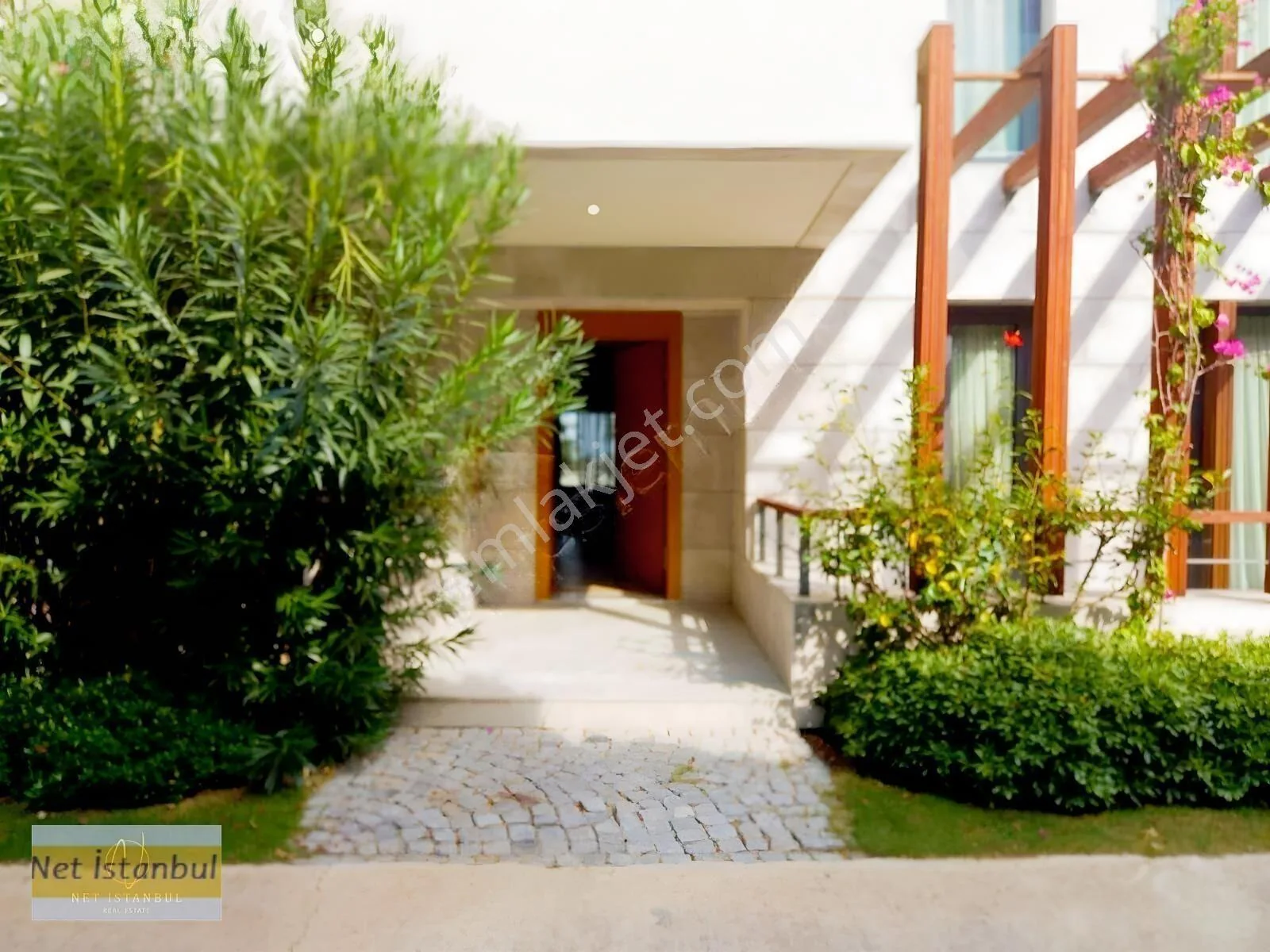 Cennet Koyu 5 Yıldızlı Otel Konseptinde Satılık 3+1 Rezidans, photo 1
