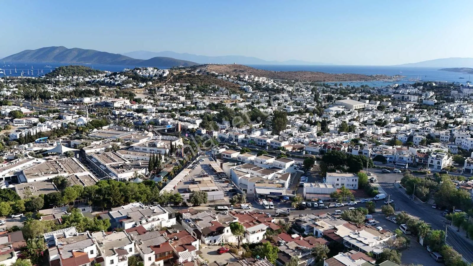 Opportunity Villa with Castle Sea and City Views for Urgent Sale, photo 2