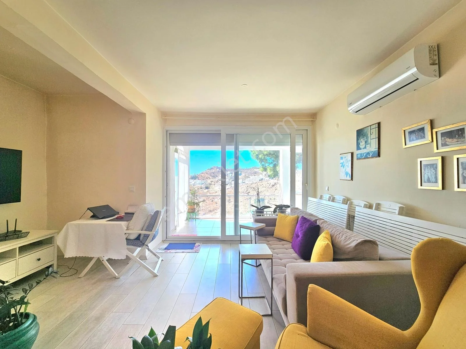 4+1 Villa with Large Garden, Private Beach and Social Facilities in Bağla, photo 4