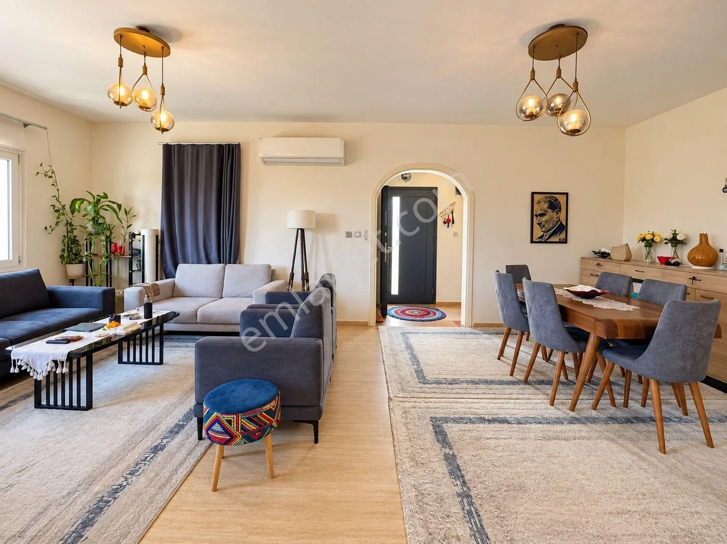 2 2+1 Flats with Single Title Deed and Independent Entrance in Bodrum Eskiçeşme, photo 1